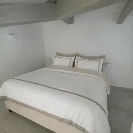 아파트 Vue Piscine A 2 Pas De La