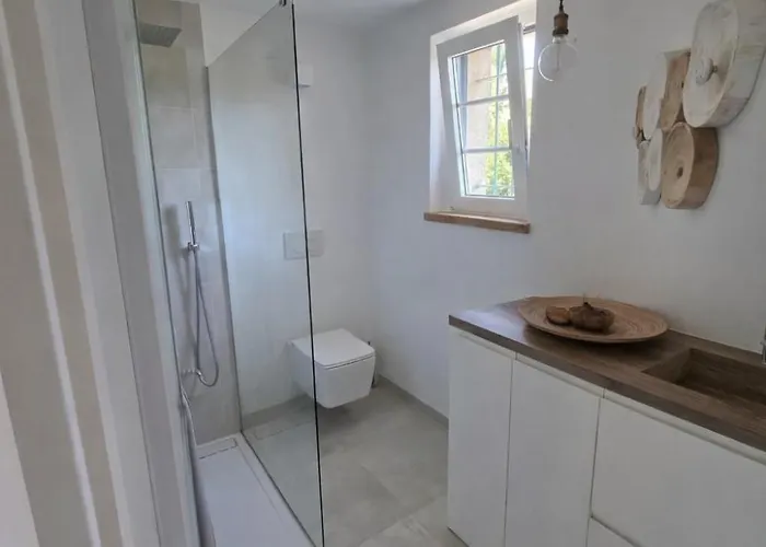 Vue Piscine A 2 Pas De La * Ramatuelle